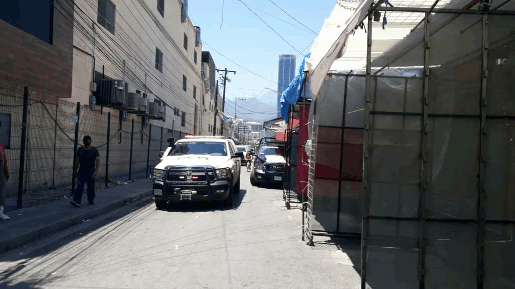 Aplican operativo autoridades de Monterrey para respetar nuevas medidas sanitarias por COVID 19