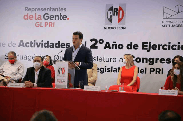 Rinde segundo informe Grupo Legislativo del PRI