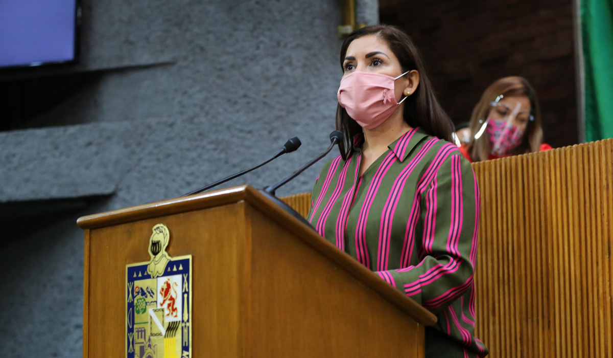 Exhorta Karina Barrón a garantizar quimioterapias contra cáncer de mama