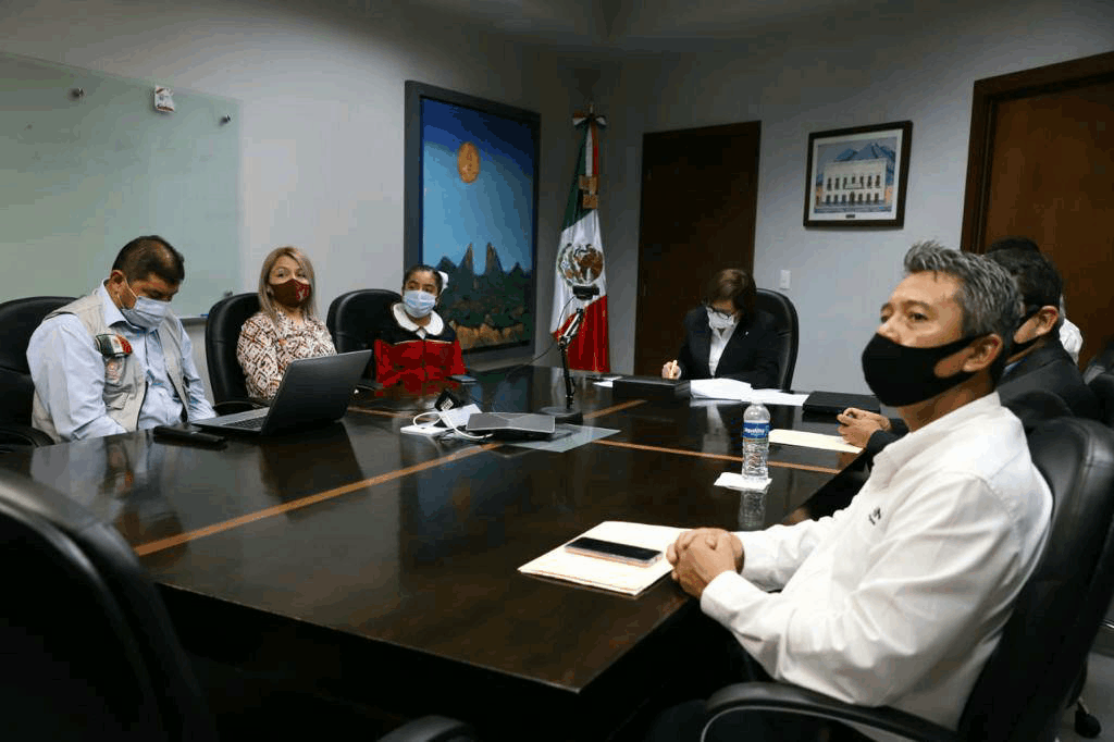 Reconocen a representantes de Guadalupe en el parlamento infantil