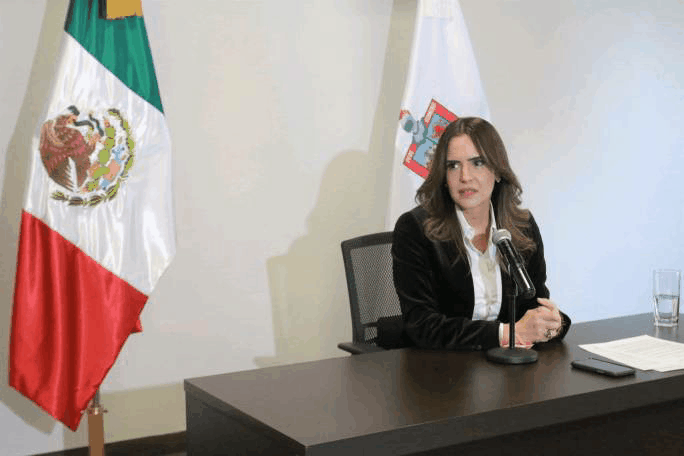 Pide Clara Luz licencia como alcaldesa de Escobedo