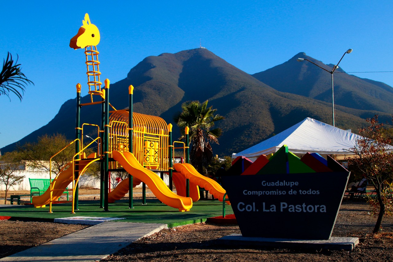 Rehabilitan 28 plazas públicas en Guadalupe