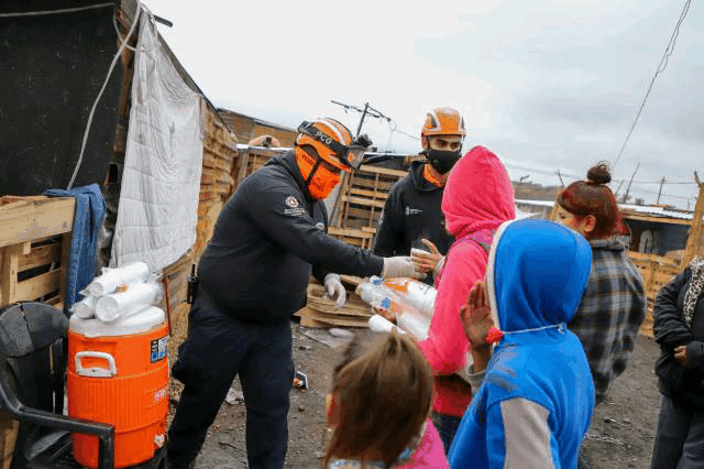 Habilitan albergues por frente frío e implementan operativo carrusel en Guadalupe
