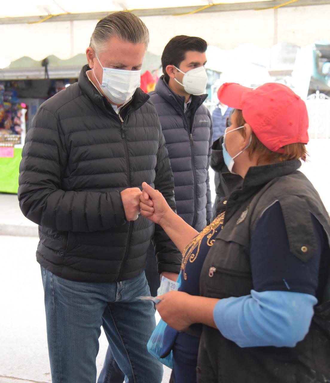 Encabeza Chucho Nader Jornada de Productos de la Canasta Básica a Bajo Costo en la Morelos