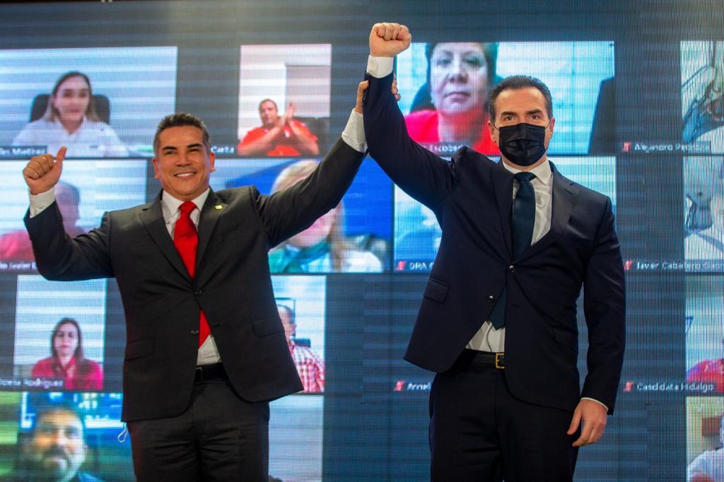 Rinde protesta Adrián de la Garza como candidato de la coalición PRI-PRD al gobierno de Nuevo León
