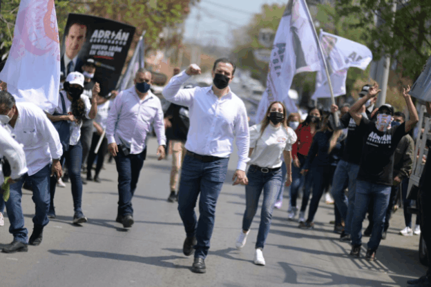 Ofrece Adrián de la Garza Mando Único para la seguridad en Monterrey