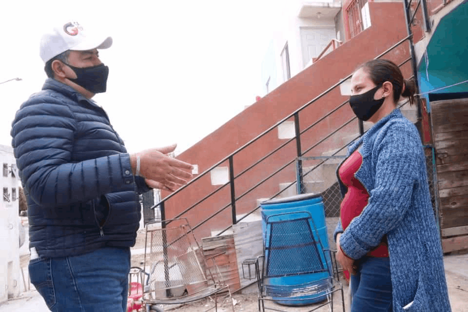 Escucha a ciudadanos Carlos Guevara en Colonia Ampliación de los Nogales