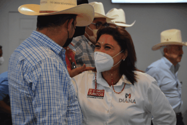 Diana Haro recibe respaldo de productores ganaderos