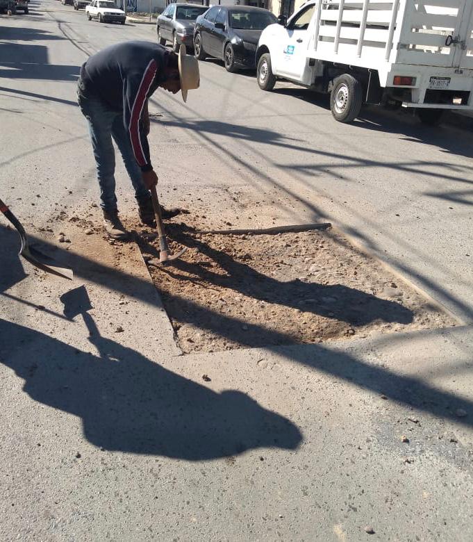 Repararán baches de la avenida Monterrey en Nuevo Laredo