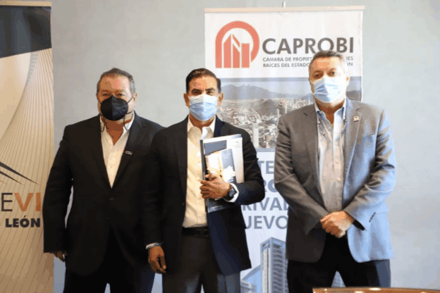 Reactivará Alfonso Robledo construcción de vivienda en Guadalupe