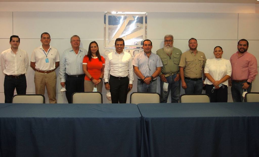 Se reúne alcalde Lalo Gattás con integrantes de Mesa de Seguridad