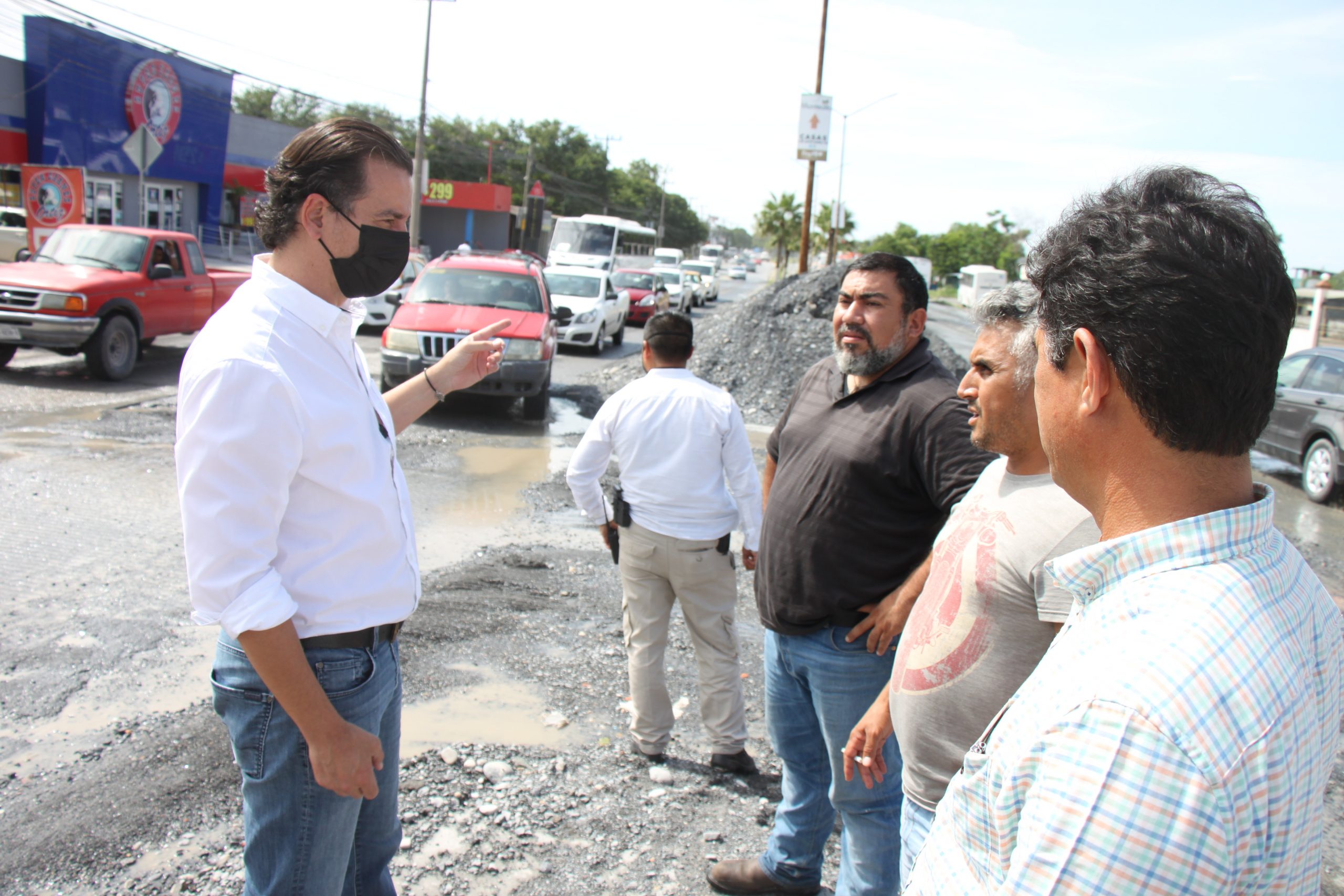 Realiza Everardo Benavides supervisión de daños tras recientes lluvias