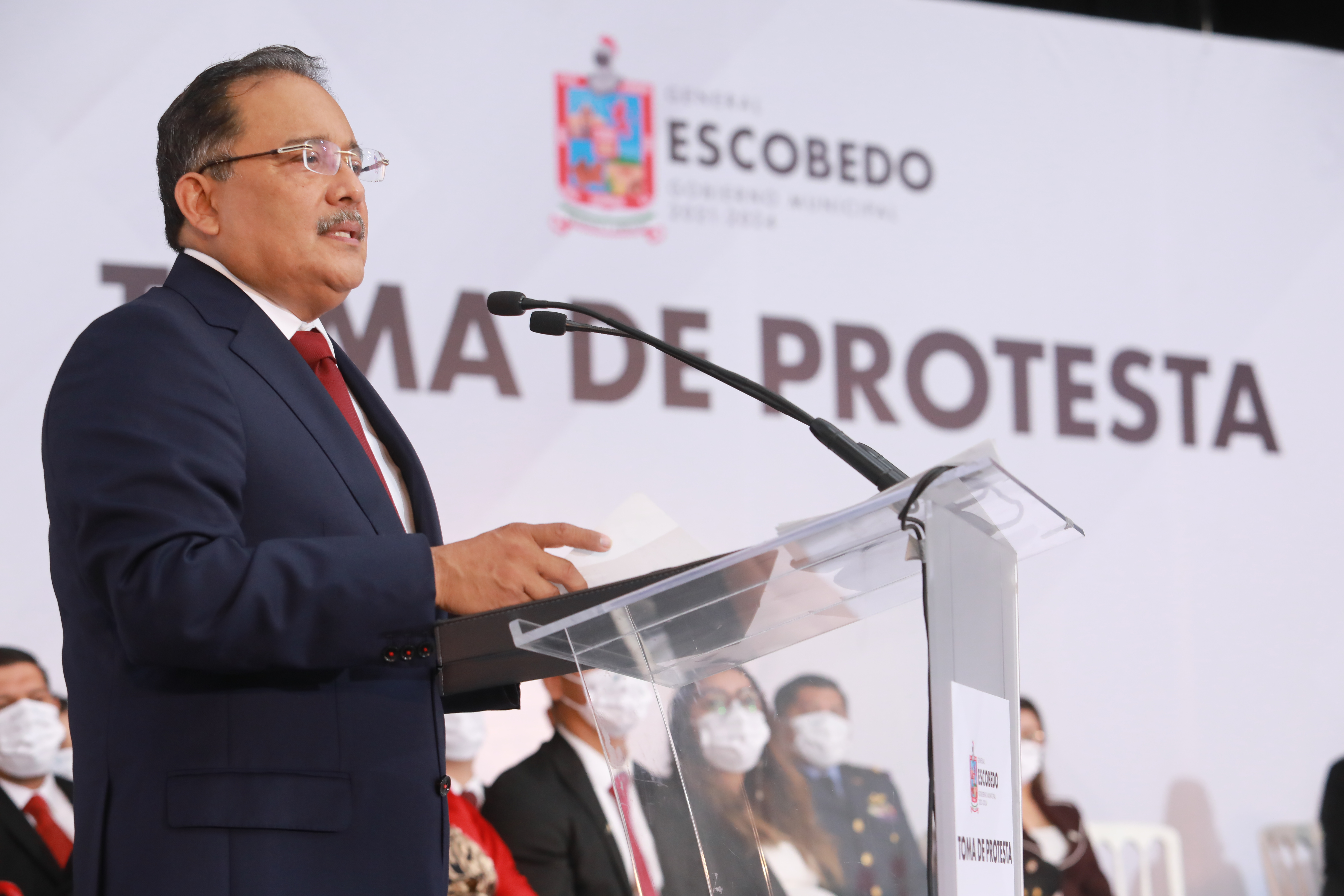 Andrés Mijes toma protesta como alcalde de Escobedo; trabajará de la mano con el gobierno federal