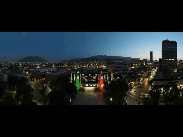 Se Ilumina Monterrey de colores patrios