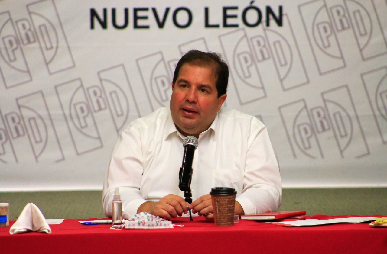 Rechaza PRI de Nuevo León obligar a jóvenes a registrarse al SAT