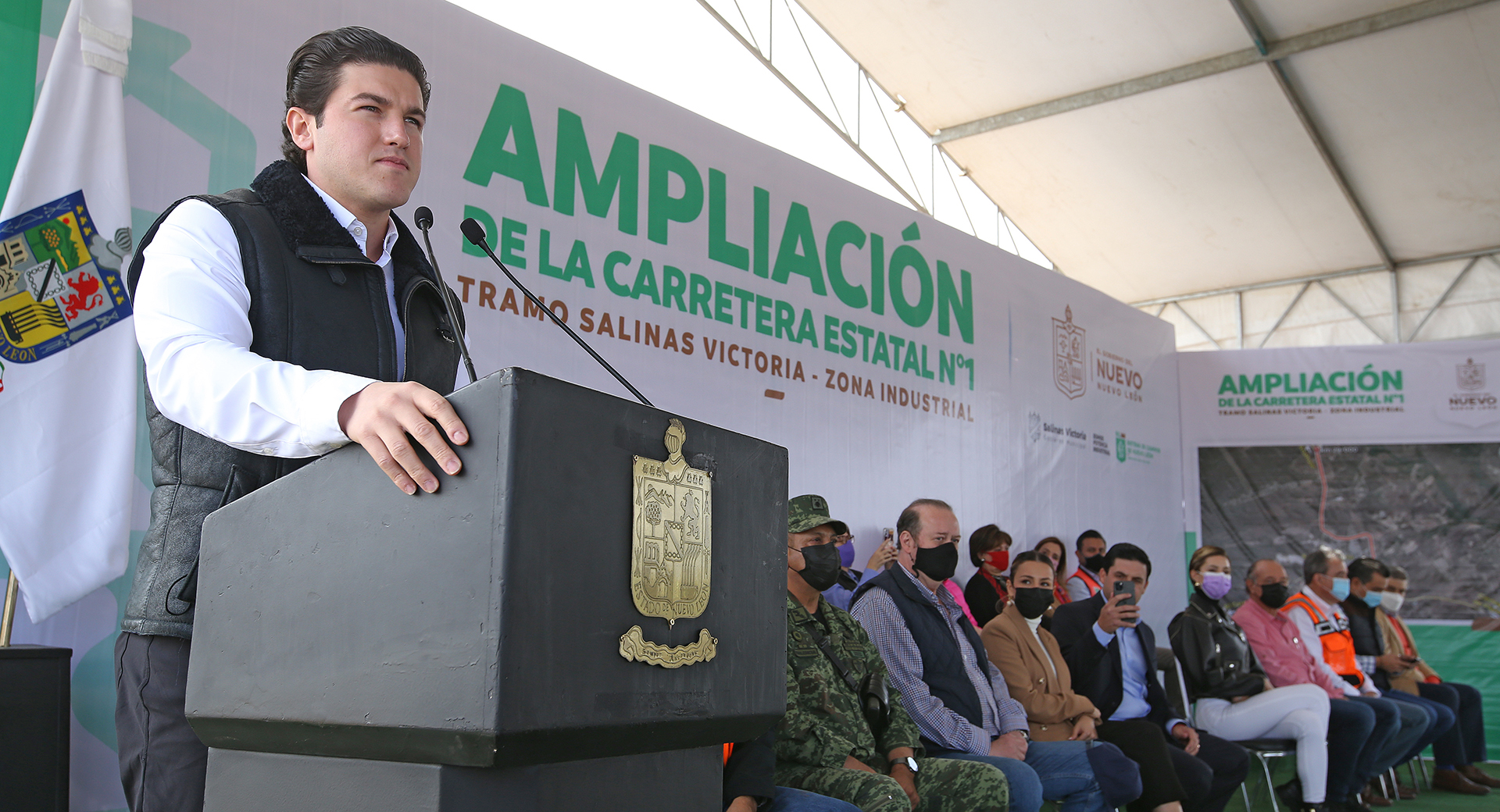 Samuel García da banderazo a ampliación de carretera Salinas Victoria-Zona Industrial