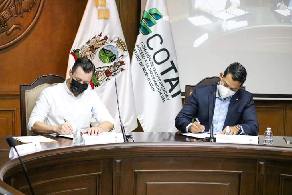 Firma Monterrey convenio de colaboración con COTAI en materia de transparencia