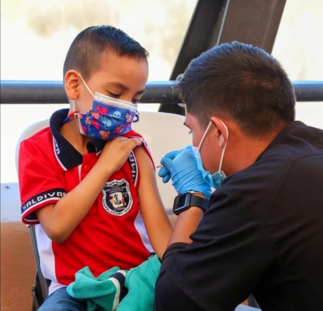 Texas dará a Nuevo León 500mil vacunas para menores