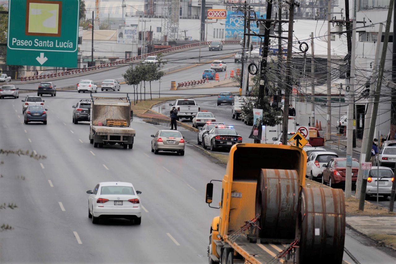 Inicia Monterrey reparación del Puente vehicular de Chapultepec y Revolución