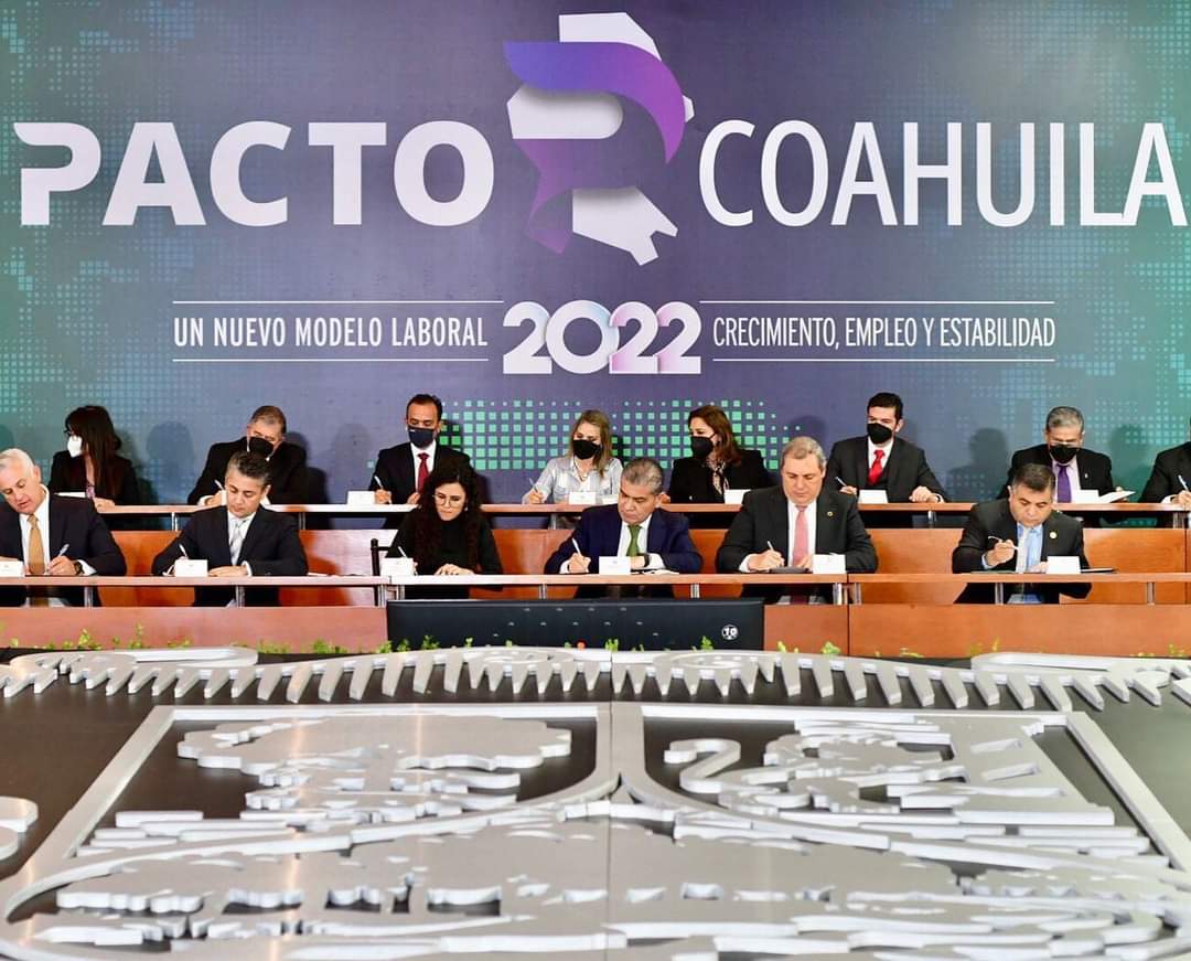 Asiste Diana Haro a la firma del Pacto Coahuila 2022