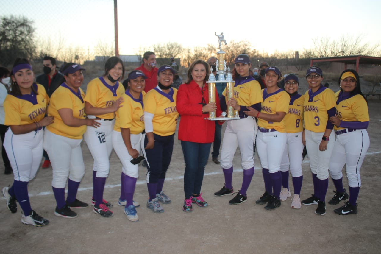 Arranca Diana Haro liga de softbol femenil municipal