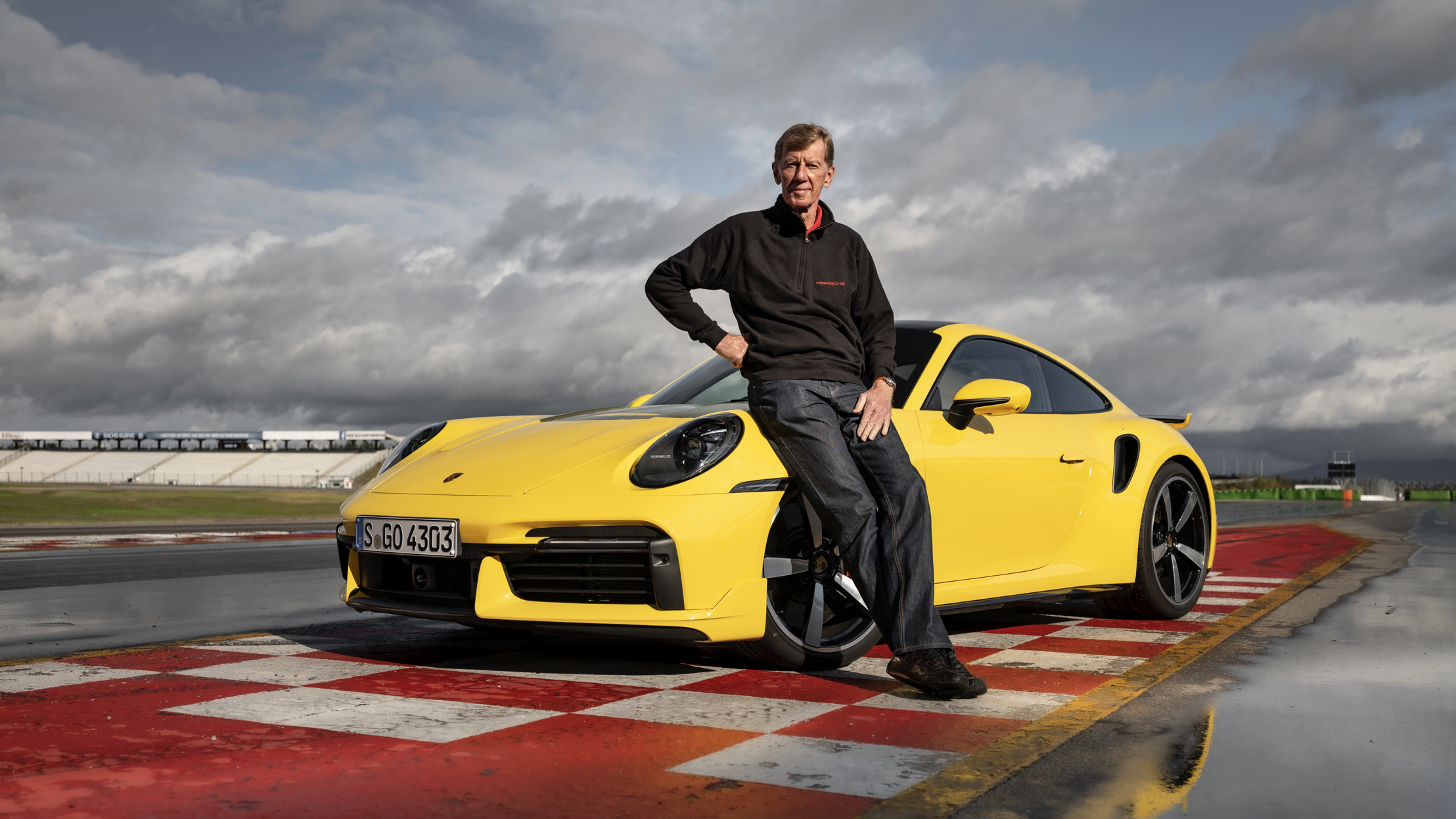 Porsche felicita a Walter Röhrl por su 75 cumpleaños