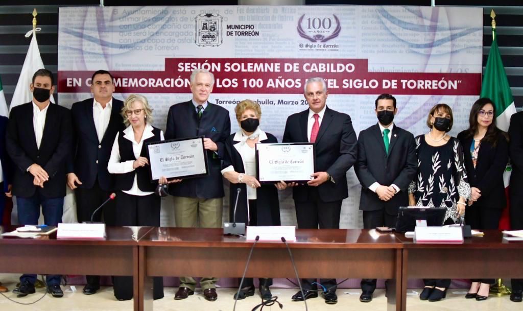 Cabildo reconoce los 100 años de El Siglo de Torreón