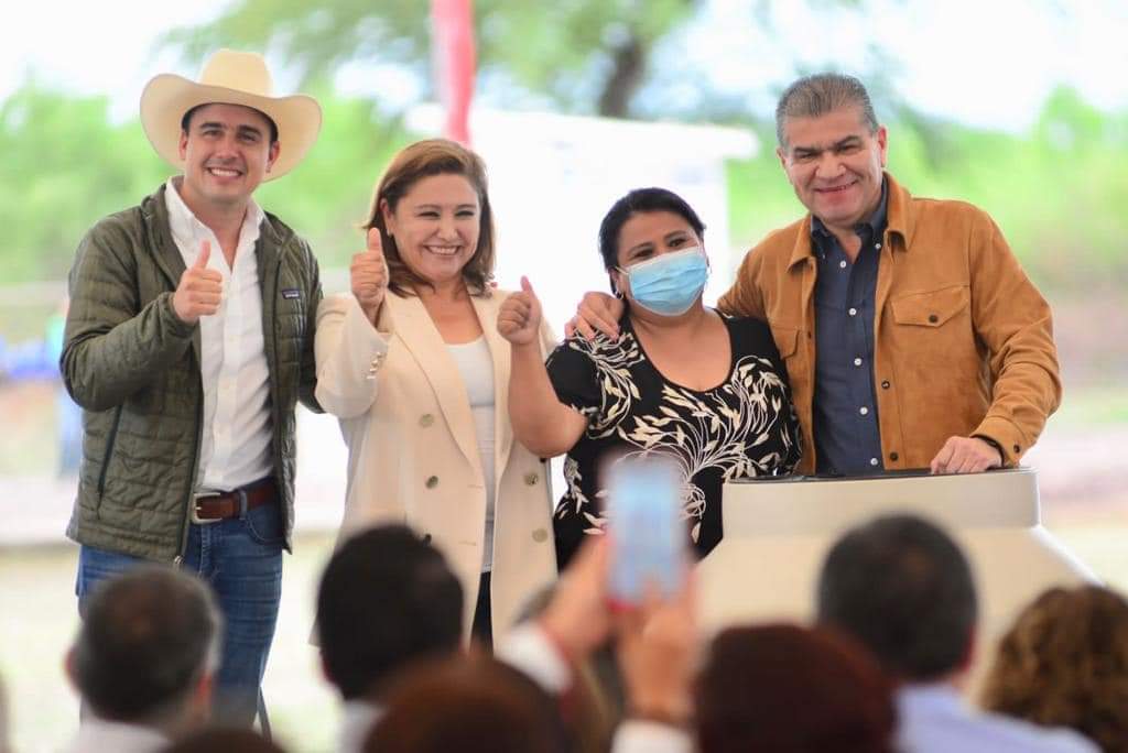 Entrega gobernador Riquelme y alcaldesa Diana Haro pozos y pusieron en marcha “agua para todos” en Sabinas