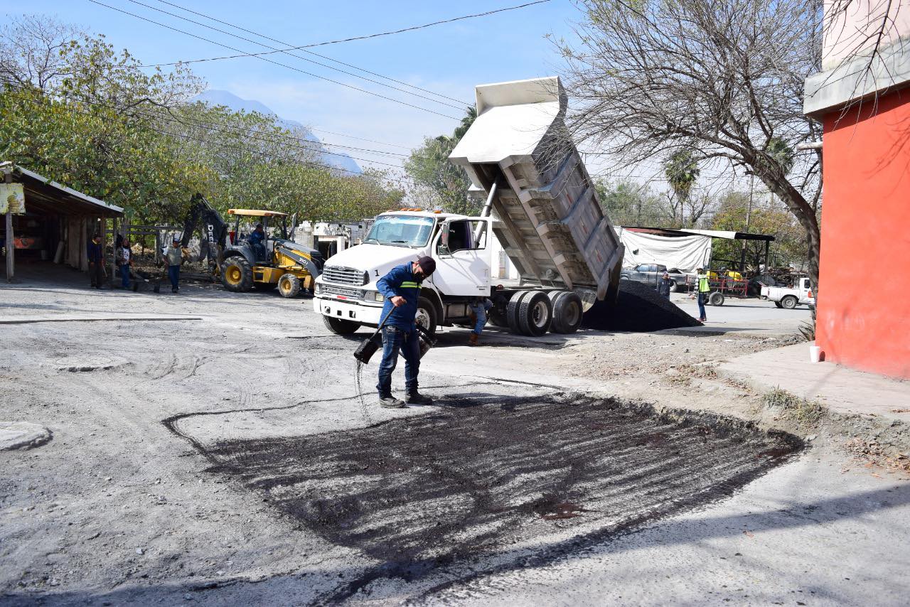 Arranca Treviño Cantú obra de pavimentación en Zona Norte de Juárez