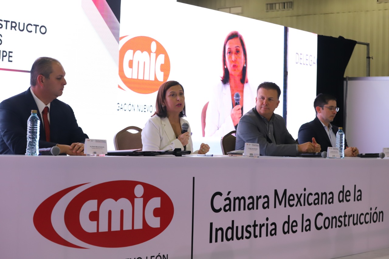 Presenta Guadalupe inversión multianual de obra pública ante CMIC