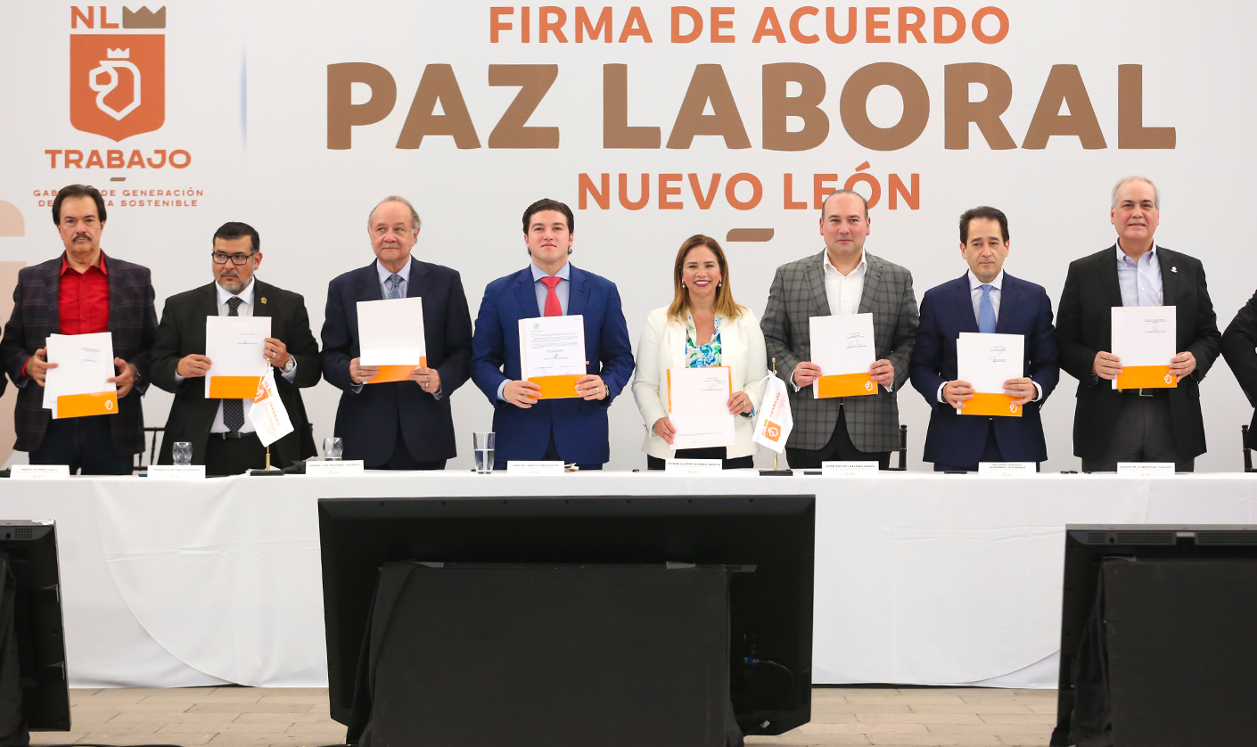 Firman acuerdo de paz laboral en Nuevo León