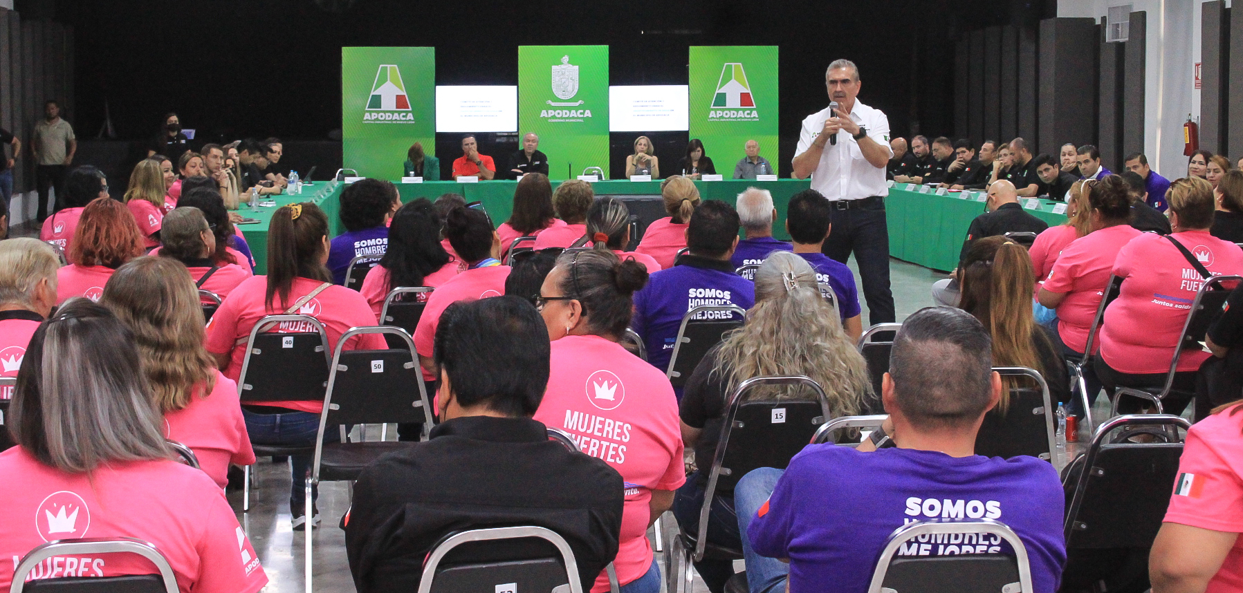 Refuerza Apodaca programa “Agua Contigo”