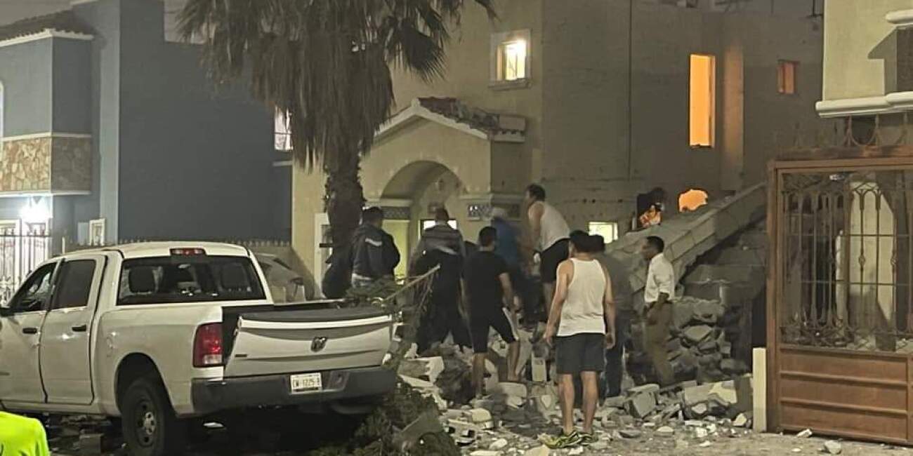 Explosión en casa deja 3 Policías heridos y un muerto en Saltillo, Coahuila