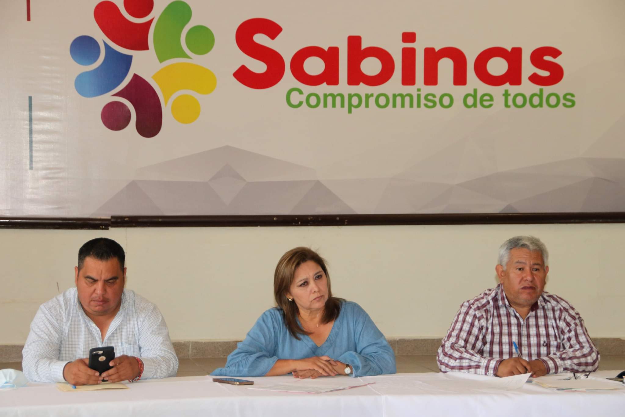 Acuerda cabildo de Sabinas homenaje a ciudadanos ilustres