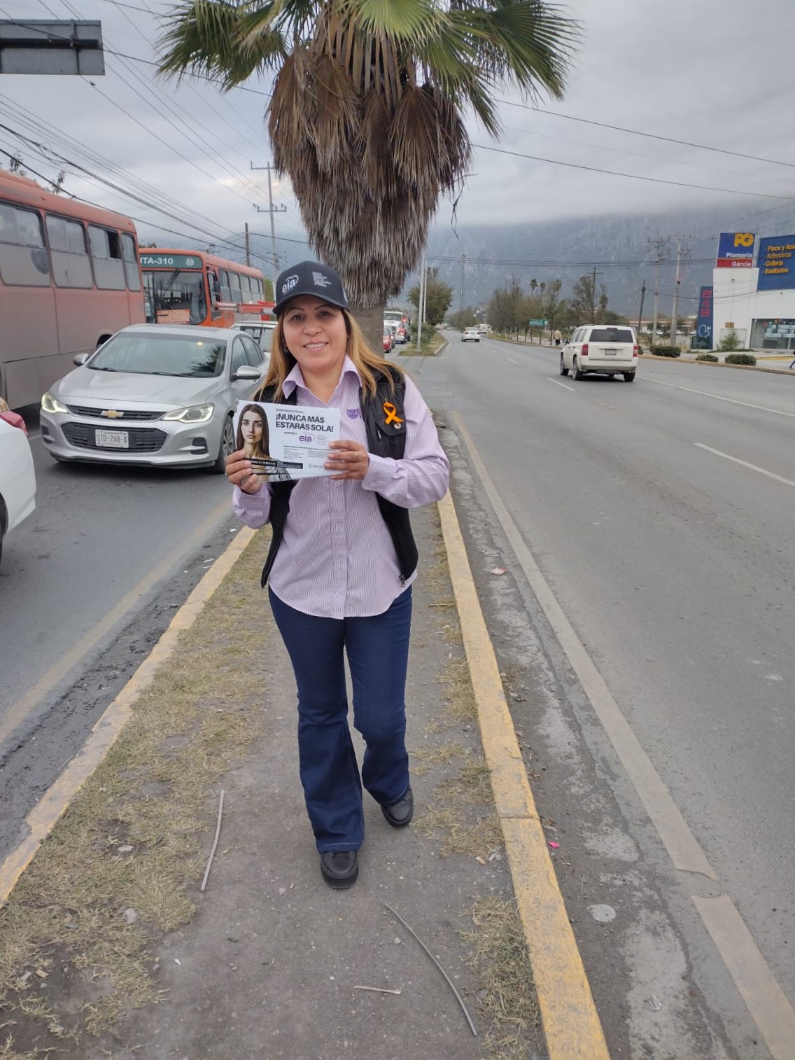 <strong>Concientizan en García contra la violencia hacia la mujer</strong>