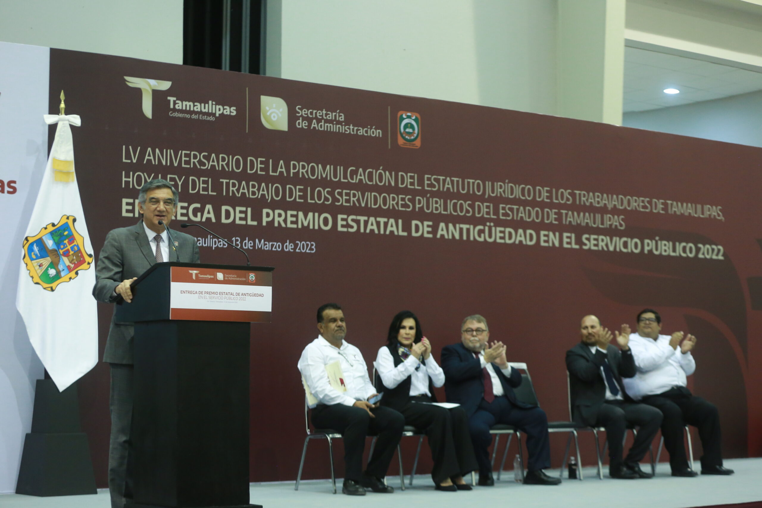 Dignifica Américo Villarreal salarios de trabajadores de Tamaulipas