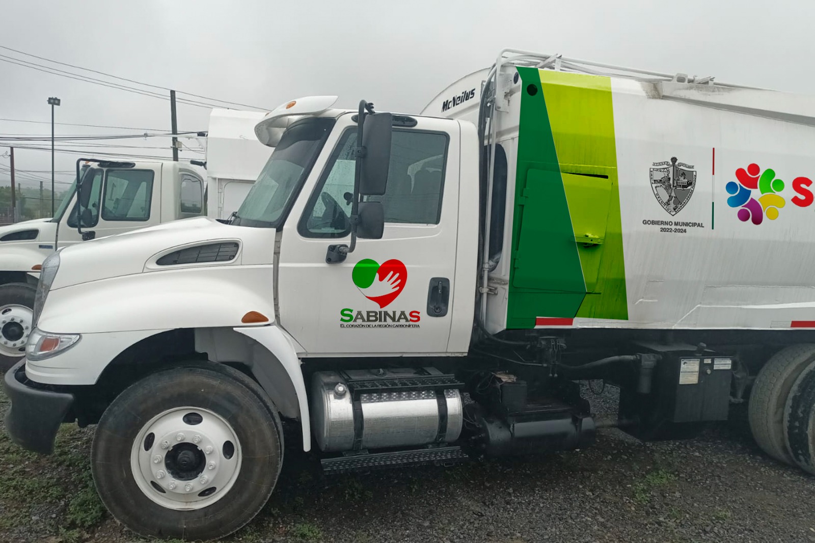 Anuncia Diana Haro adquisición de camiones recolectores de basura