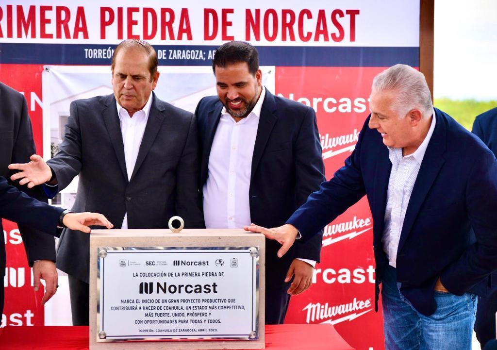 Colocan la primera piedra para construcción de Norcast en Torreón