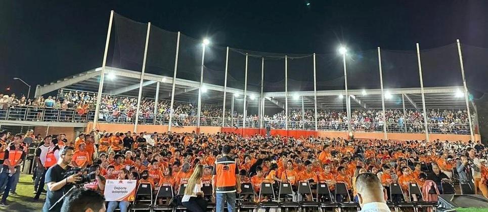 Acuden más de 2 mil a inicio de olimpiadas y paralimpiadas en Santa Catarina