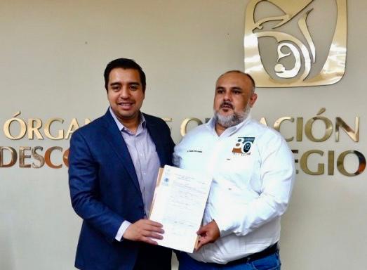 Firma Santa Catarina e IMMS escrituras para construcción de hospital de altas especialidades
