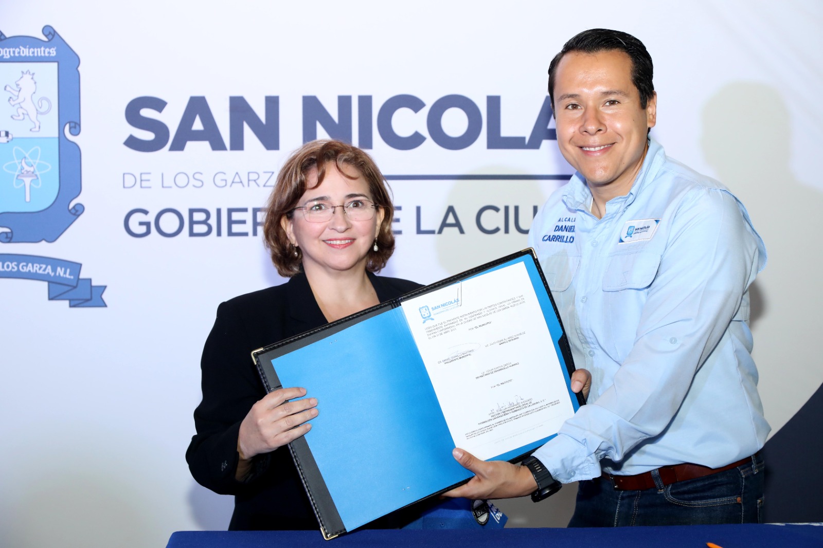 Firma San Nicolás convenio de becas con más de 50 instituciones educativas