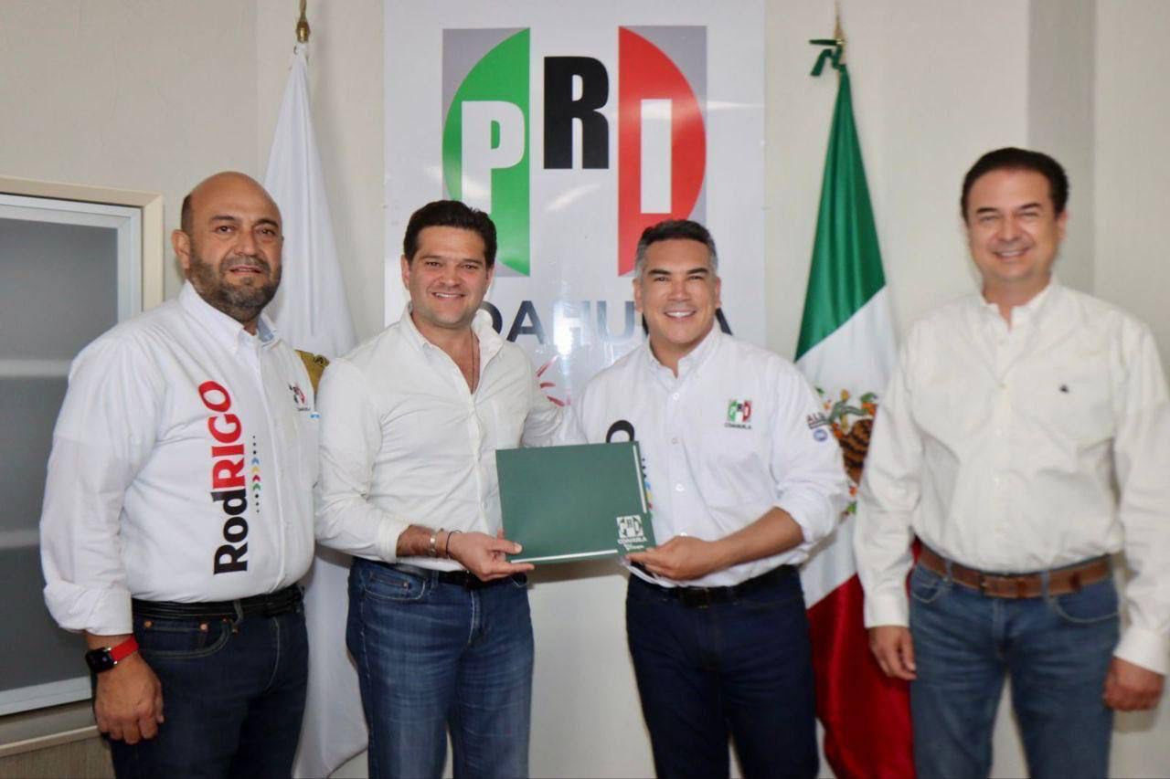 Nombran a Paco Cienfuegos delegado del PRI Nacional para elecciones de Coahuila