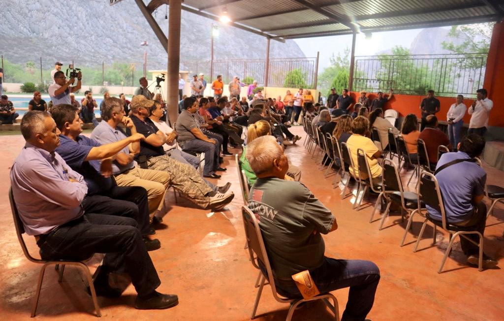 Informa Santa Catarina a comuneros regulación en La Huasteca