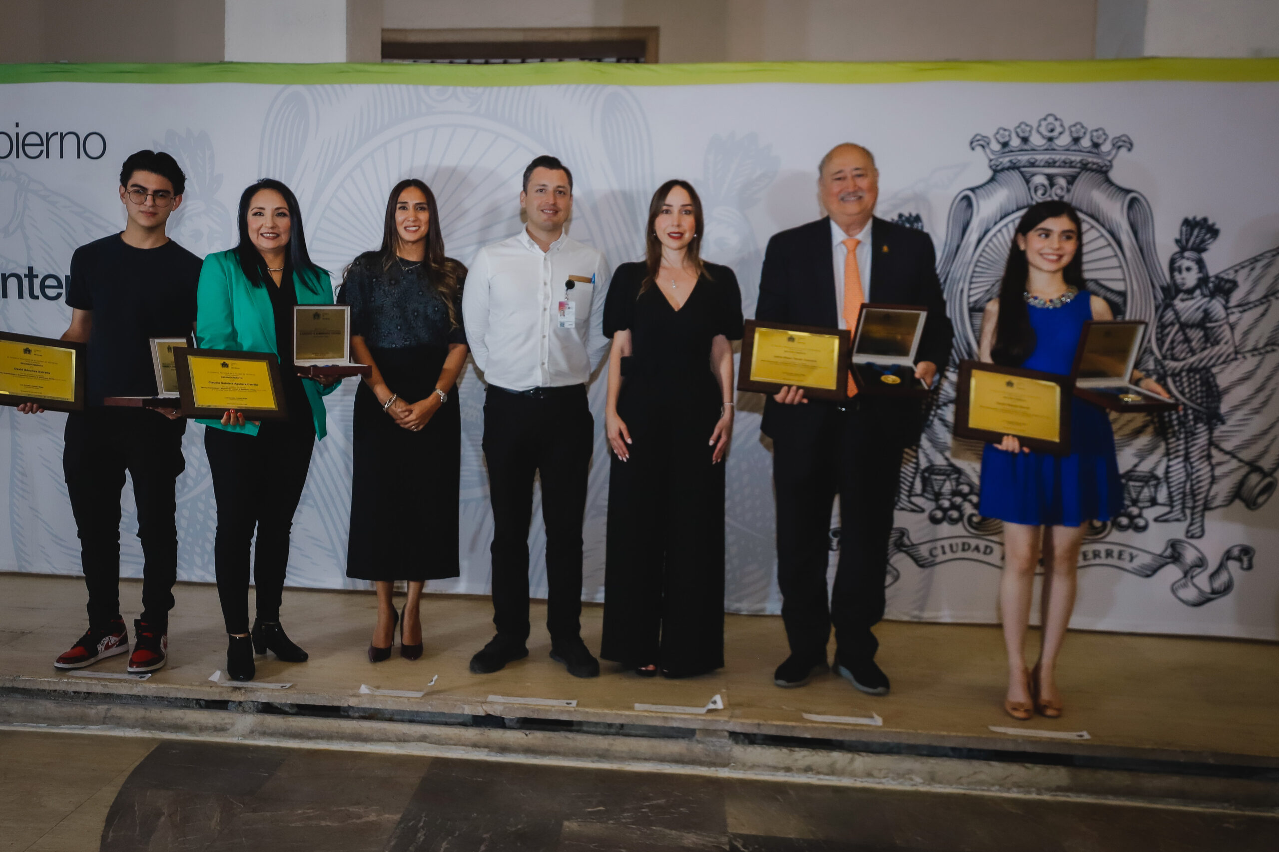 Entrega Monterrey a cuatro empresarios la medalla al mérito “Lorenzo H. Zambrano”
