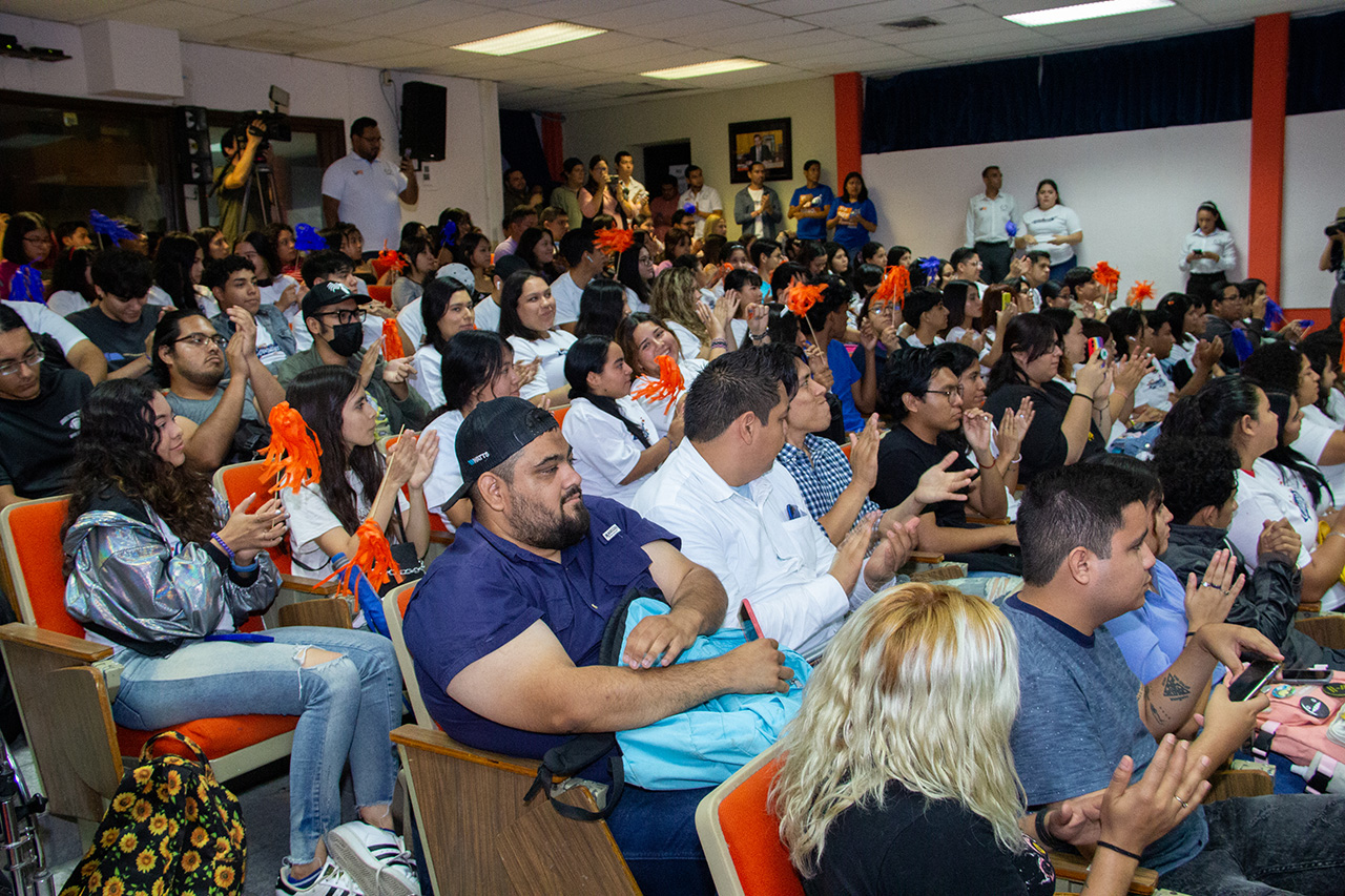 Realiza la UAT el programa académico Yo Comunico en el Campus Victoria