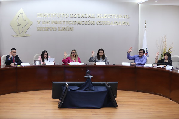 Da IEEPCNL respuesta sobre constitución de partido