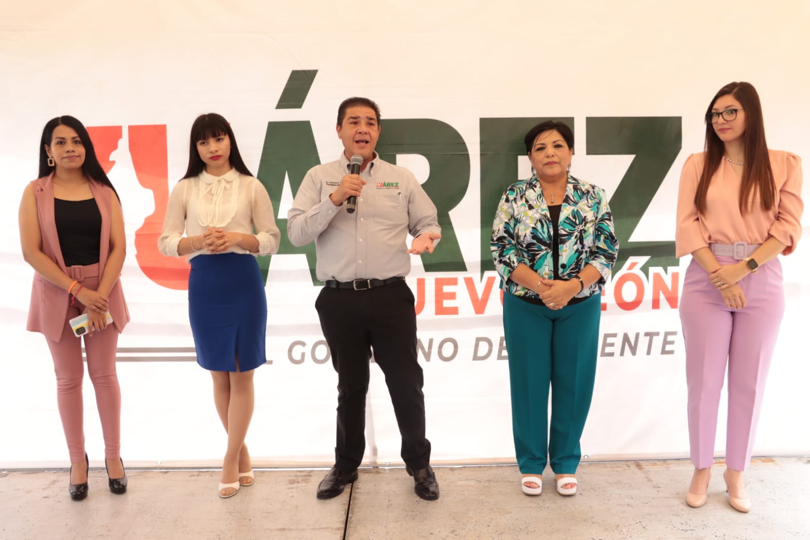 Abre Paco Treviño Centro de Idiomas de Juárez