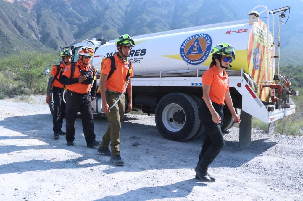 Apoya Grupo Jaguares combate a incendio forestal en La Huasteca