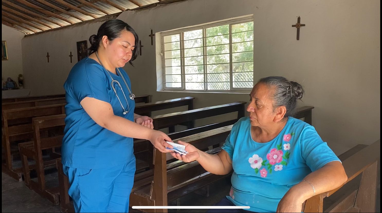 Envía Dif Santa Catarina brigada médica a comunidades serranas