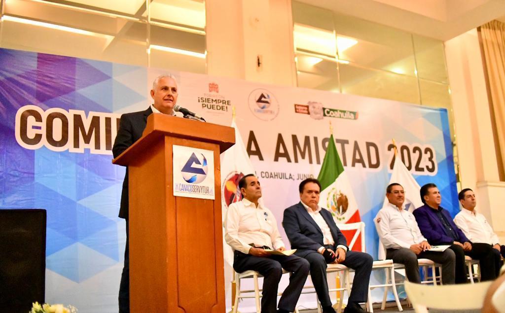 Román Alberto Cepeda González reconoce aportacion del sector empresarial para el desarrollo de Torreón